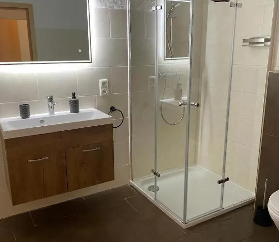 Tee Tied 多纳莫塞尔